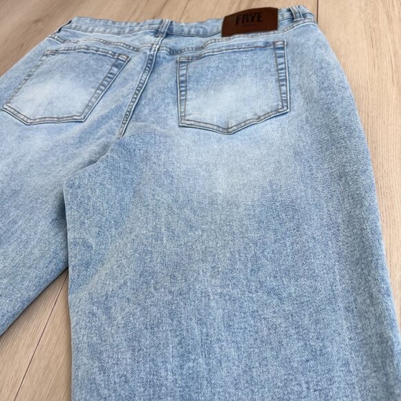 Frye High-Rise Crop Cuffed Hem Light Wash Stretch Jeans (10) Minimalist /Neutral - Picture 11 of 16